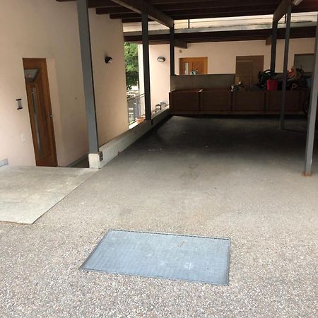 Ganze Ferienwohnung mit Garten Nähe Grotti Biasca Exterior foto