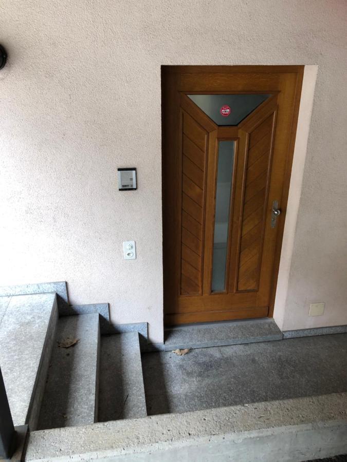 Ganze Ferienwohnung mit Garten Nähe Grotti Biasca Exterior foto